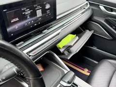 2022 Geely Emgrand 4th Gen 1.5L CVT Luxury — фото 7
