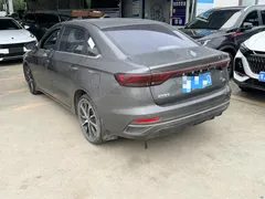 2022 Geely Emgrand 4th Gen 1.5L CVT Luxury — фото 18