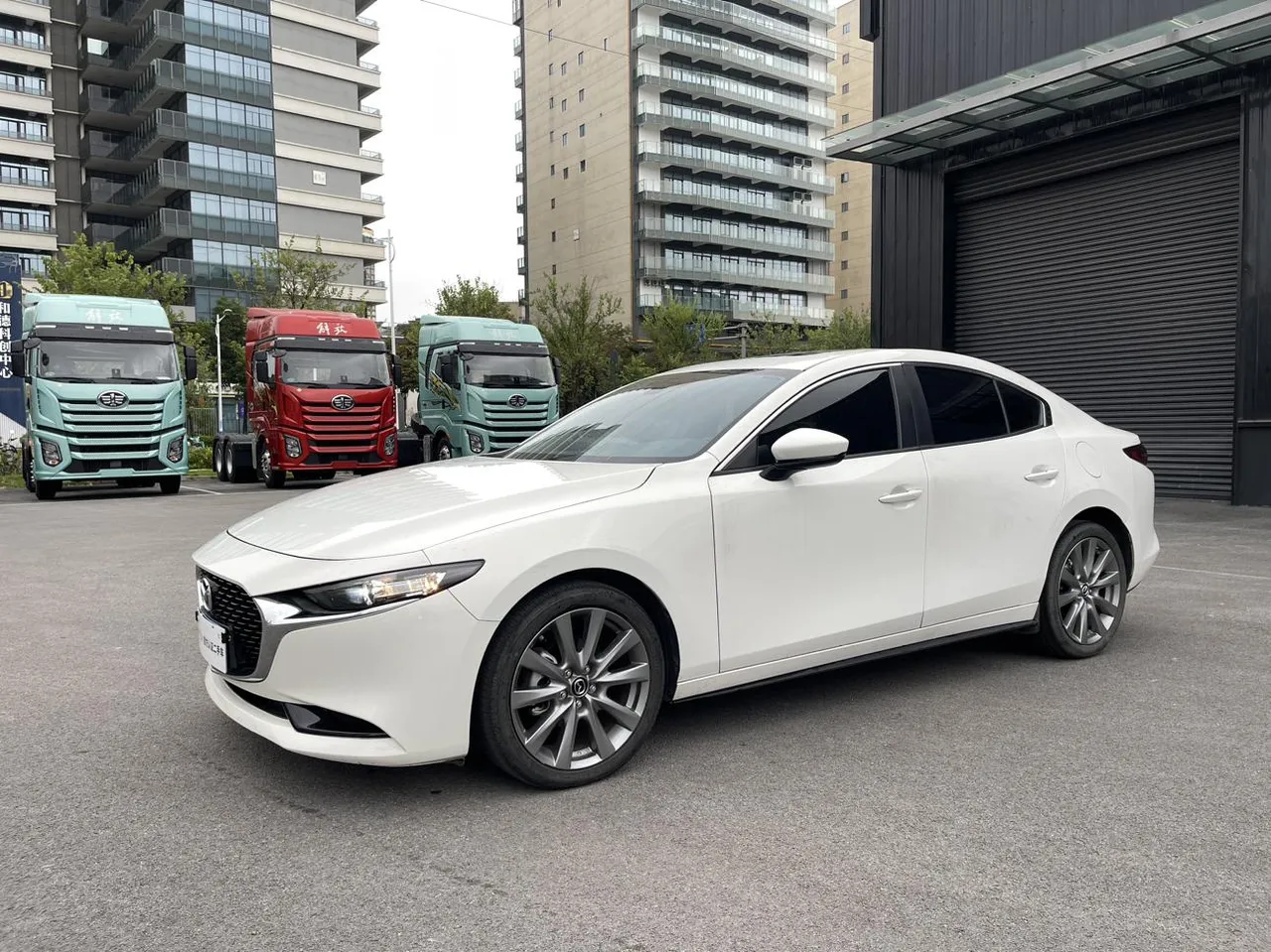 2023 Mazda Mazda3 2.0L AT