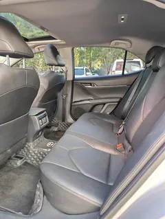 2022 Toyota Camry 2.0G Luxury — фото 6