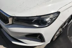 2022 Geely Emgrand 4th Gen 1.5L CVT Flagship, белый — фото 2