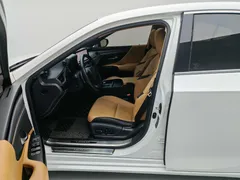 2022 Lexus ES 200 Excellence, белый — фото 12