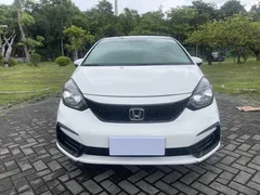 2021 Honda Fit 1.5L CVT, белый — фото 2