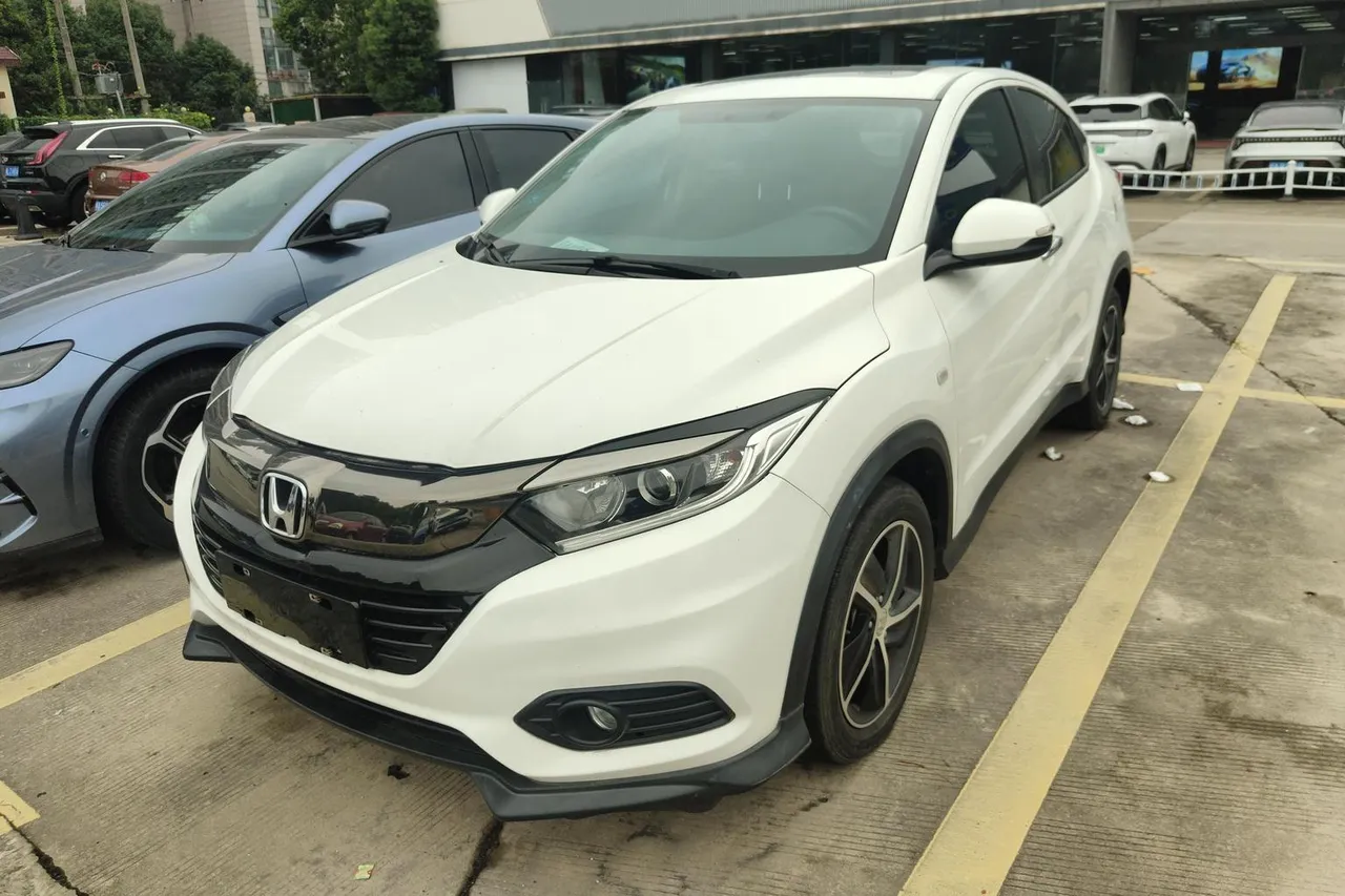 2022 Honda Vezel 1.5L CVT Pioneer