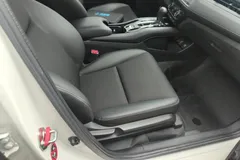 2022 Honda Vezel 1.5L CVT Pioneer, белый — фото 6