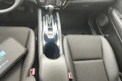 2022 Honda Vezel 1.5L CVT Pioneer, белый — фото 16