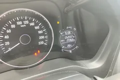 2022 Honda Vezel 1.5L CVT Pioneer, белый — фото 17