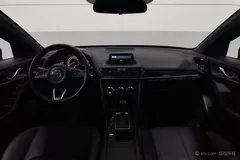 2021 Mazda CX-4 2.0L 2WD Skyactiv Vitality, красный — фото 14