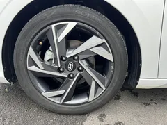 2023 Hyundai Elantra 1.5L CVT GLX Elite, белый — фото 4