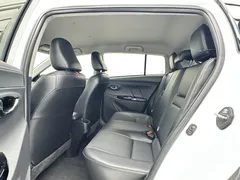 2022 Toyota Yaris L Zhixuan X 1.5L CVT Luxury Plus, белый — фото 5