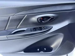 2021 Toyota Yaris L Zhixuan X 1.5L CVT Leading, белый — фото 6