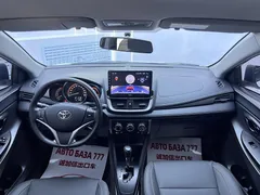 2021 Toyota Yaris L Zhixuan X 1.5L CVT Leading, белый — фото 14