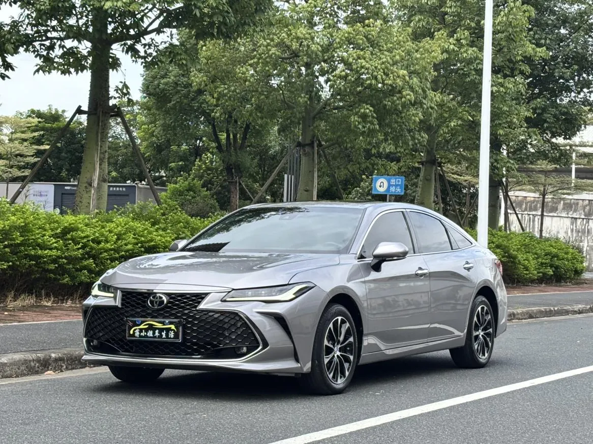 2023 Toyota Avalon 2.5L AT Luxury