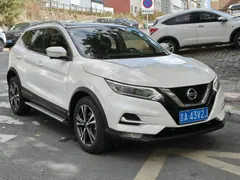 2022 Nissan Qashqai 2.0L XV Prem Luxury, белый — фото 3