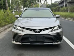 2021 Toyota Camry 2.5G Luxury — фото 2