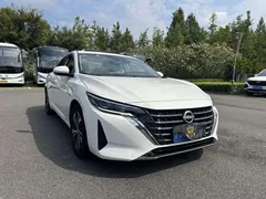 2023 Nissan Sylphy 1.6L CVT Enjoy, белый — фото 3