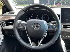 2022 Toyota Avalon 2.0L XLE Premium, чёрный — фото 10