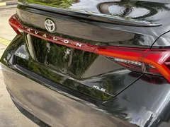 2022 Toyota Avalon 2.0L XLE Premium, чёрный — фото 16
