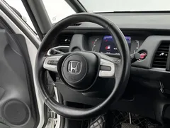 2021 Honda Fit 1.5L CVT, белый — фото 12