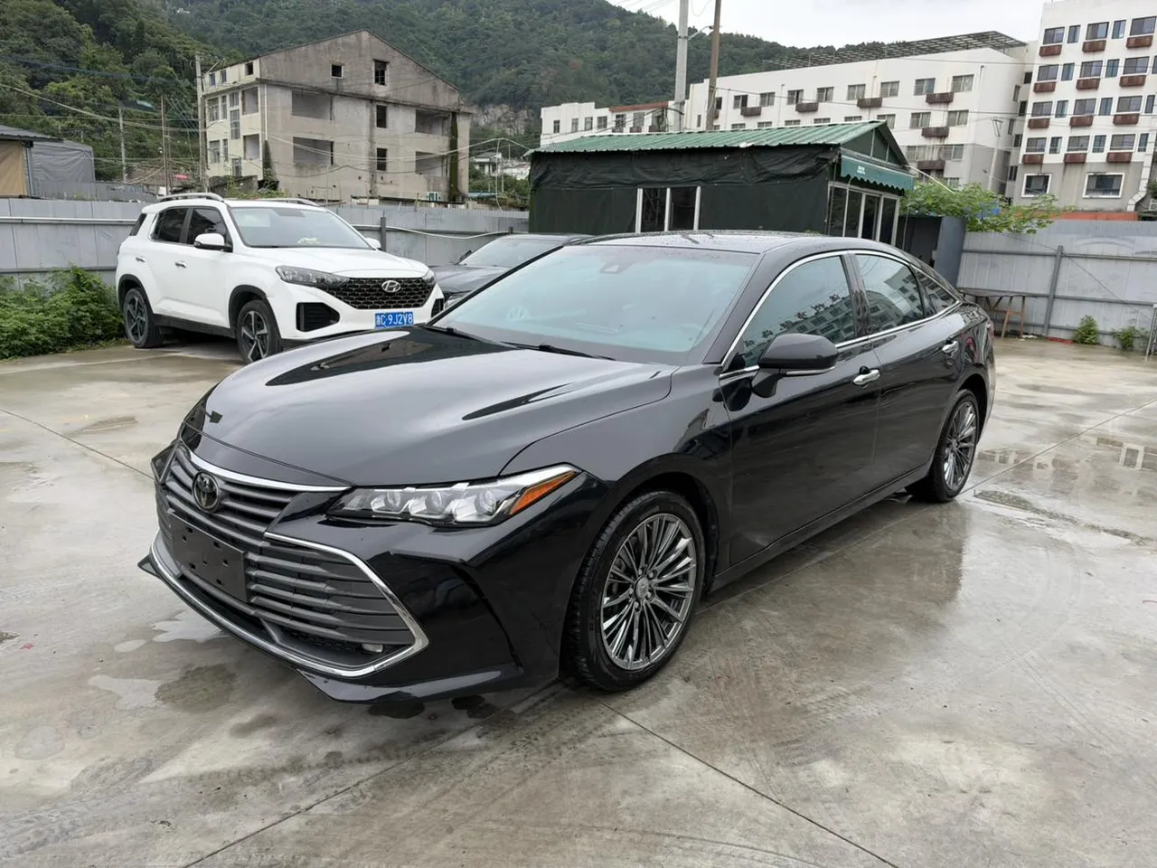 2022 Toyota Avalon 2.0L Luxury