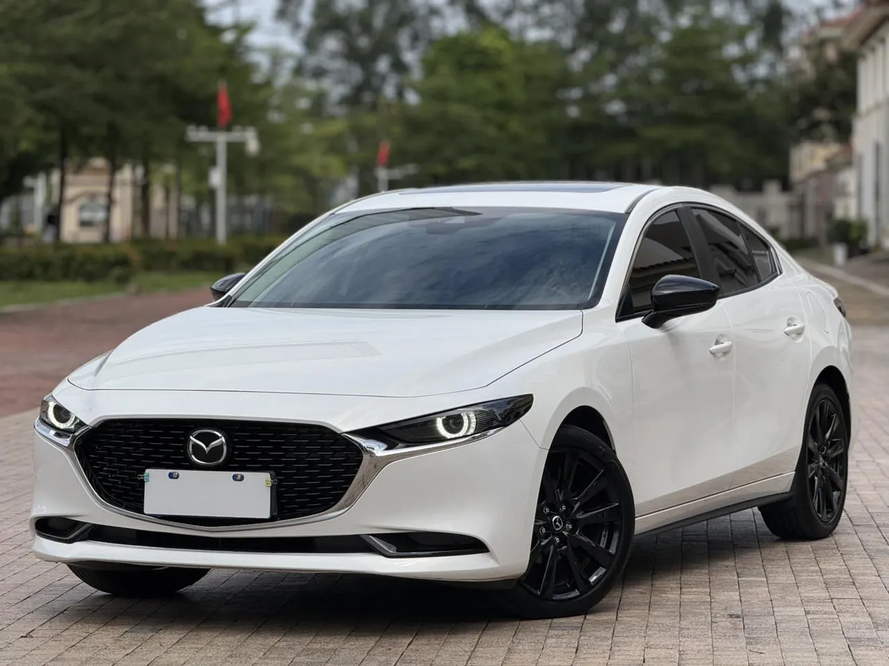 2023 Mazda Mazda3 2.0L AT