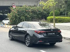 2022 Toyota Avalon 2.5L Luxury, чёрный — фото 4
