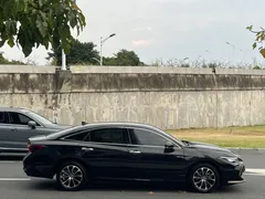 2022 Toyota Avalon 2.5L Luxury, чёрный — фото 8