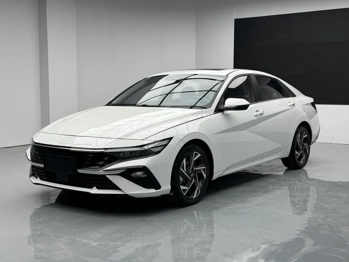 2023 Hyundai Elantra 1.5L CVT GLX Elite