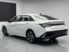 2023 Hyundai Elantra 1.5L CVT GLX Elite, белый — фото 4