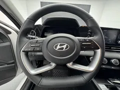 2023 Hyundai Elantra 1.5L CVT GLX Elite, белый — фото 12
