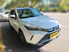 2022 Toyota Harrier 2.0L CVT 2WD Advance, белый — фото 3
