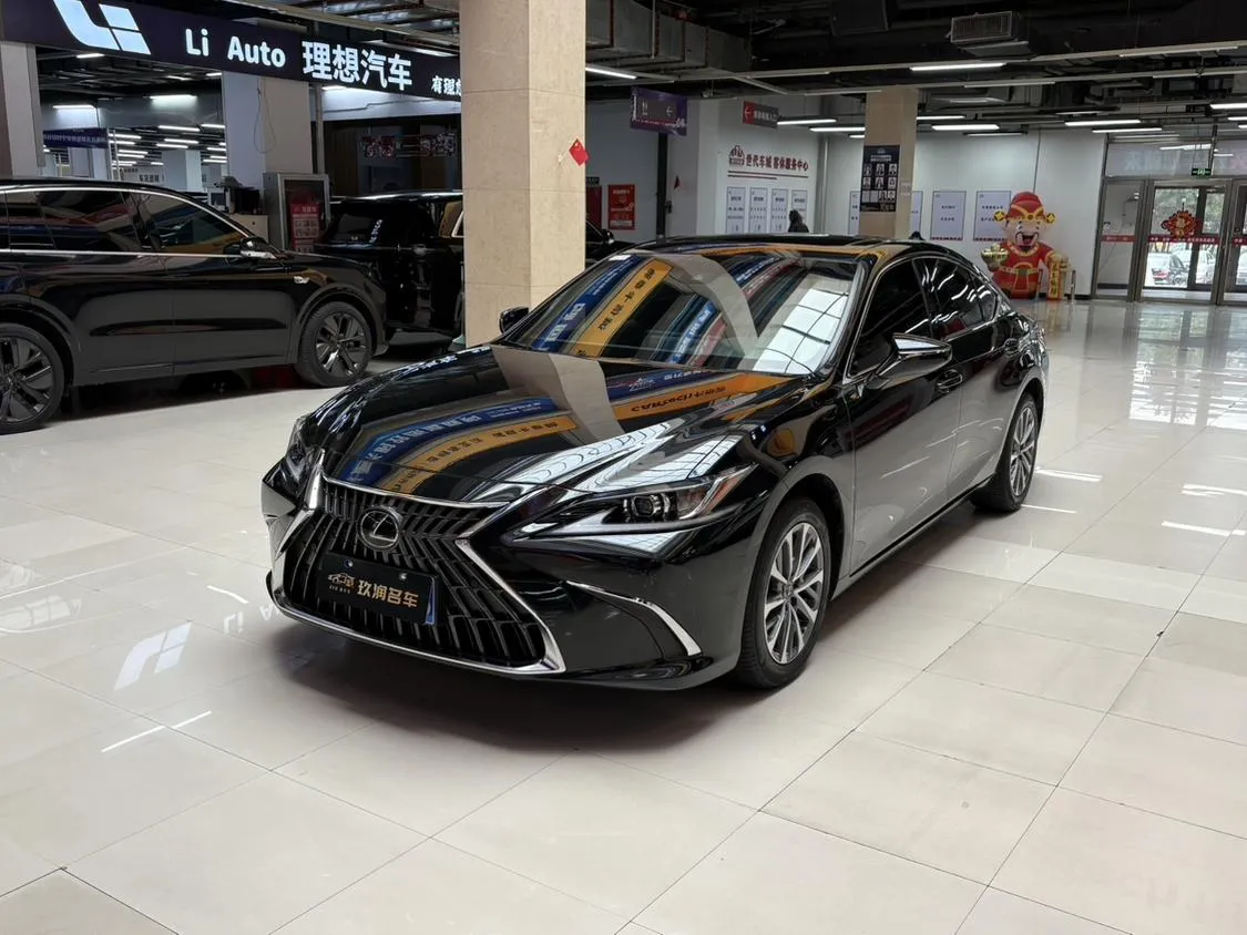 2022 Lexus ES 200 Excellence