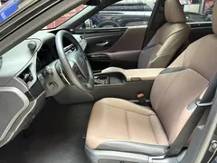 2022 Lexus ES 200 Excellence, чёрный — фото 6