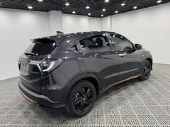 2022 Honda Vezel 1.5L CVT Pioneer, чёрный — фото 7