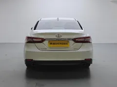 2022 Toyota Camry 2.0G Luxury, белый — фото 6