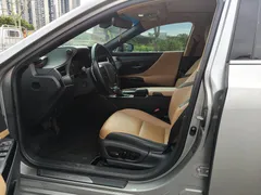 2021 Lexus ES 200 Excellence — фото 4
