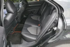 2023 Toyota Camry 2.0S Knight, чёрный — фото 13