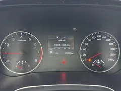 2021 Kia Seltos 1.5L CVT Trend, белый — фото 8