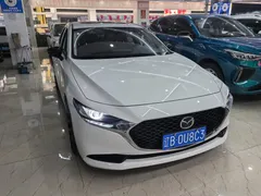 2023 Mazda Mazda3 2.0L AT, белый — фото 3
