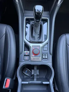 2022 Subaru Forester 2.0i AWD Luxury, чёрный — фото 13