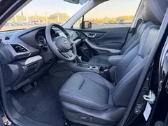 2022 Subaru Forester 2.0i AWD Luxury, чёрный — фото 14