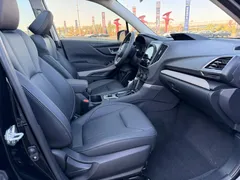 2022 Subaru Forester 2.0i AWD Luxury, чёрный — фото 15