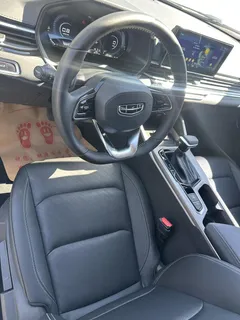 2022 Geely Emgrand 4th Gen 1.5L CVT Premium, белый — фото 6