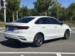 2022 Geely Emgrand 4th Gen 1.5L CVT Premium, белый — фото 8