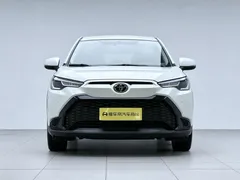 2022 Toyota Frontlander 2.0L CVT Elite, белый — фото 2