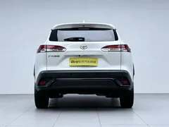 2022 Toyota Frontlander 2.0L CVT Elite, белый — фото 6