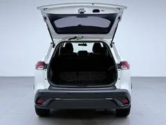 2022 Toyota Frontlander 2.0L CVT Elite, белый — фото 15