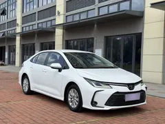 2022 Toyota Corolla 1.5L CVT Pioneer, белый — фото 3