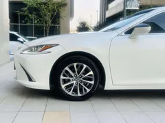 2022 Lexus ES 200 Excellence, белый — фото 18