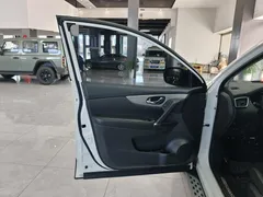 2022 Nissan Qashqai 2.0L XV Prem Luxury, белый — фото 11